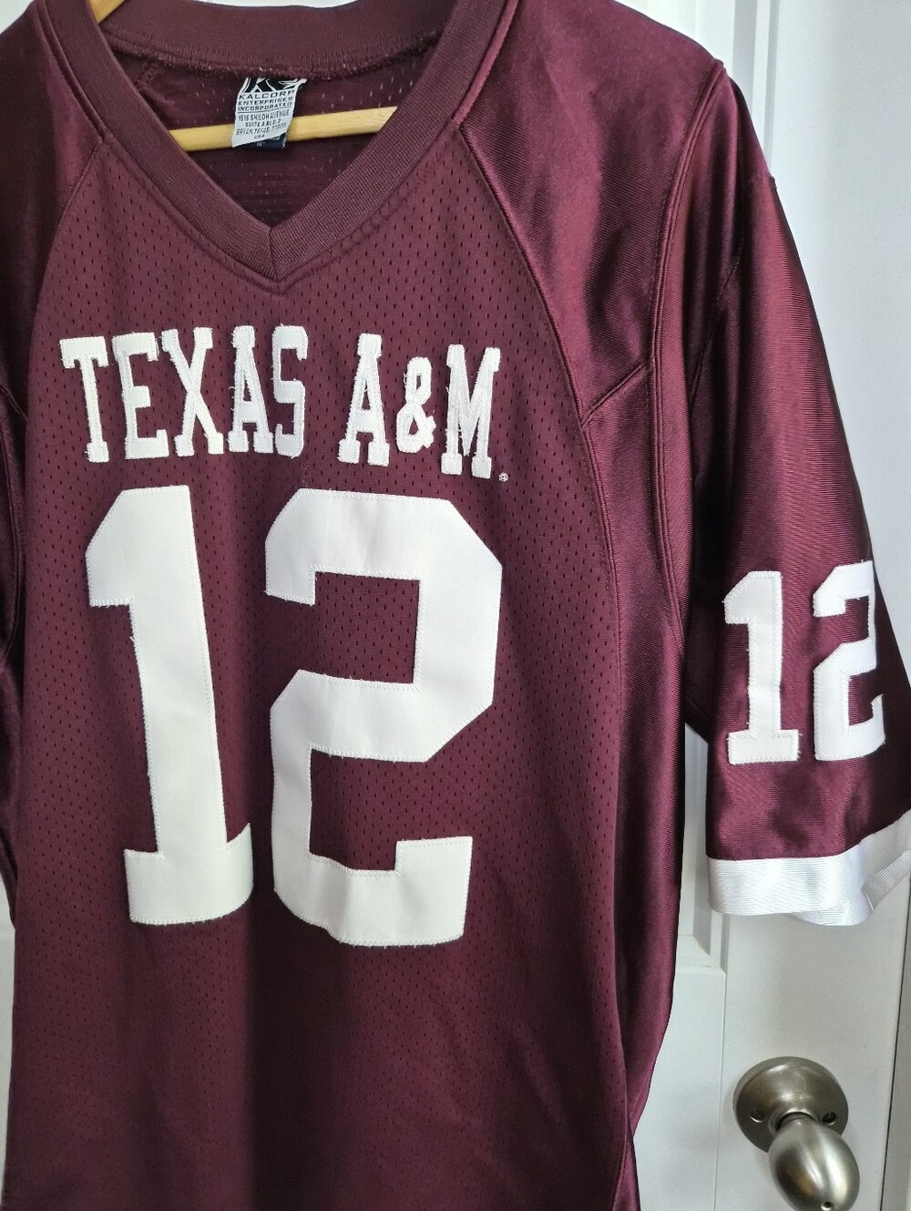 Medium Texas A&M University Aggies Football Jersey NCAA Fan Casual Travel Cheer